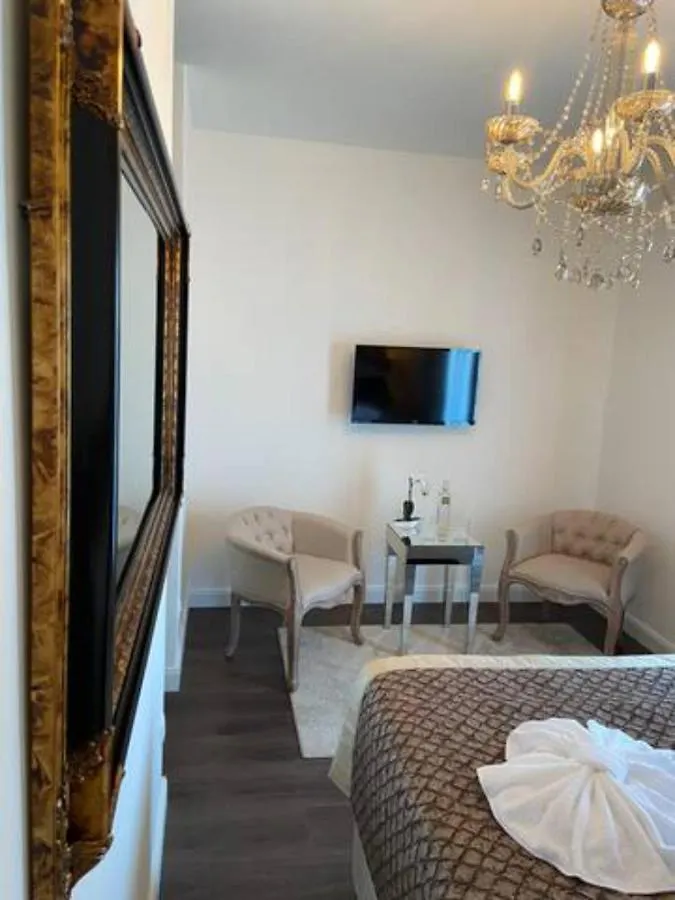 Villa Loren Kastela Apartment