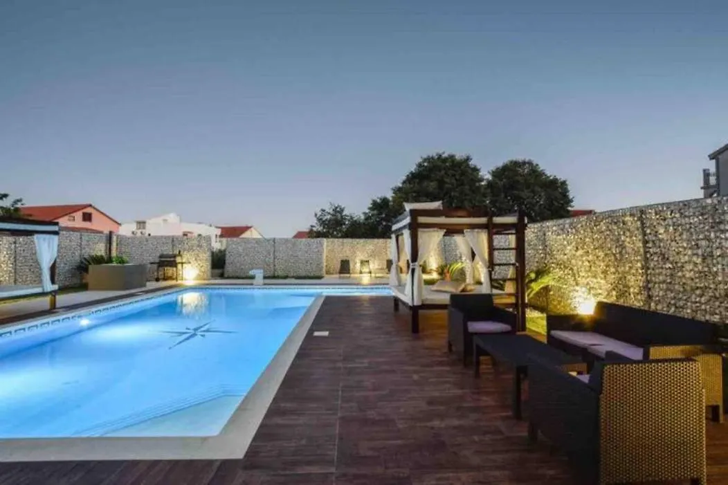 Villa Loren Kastela 0*,  Croatia