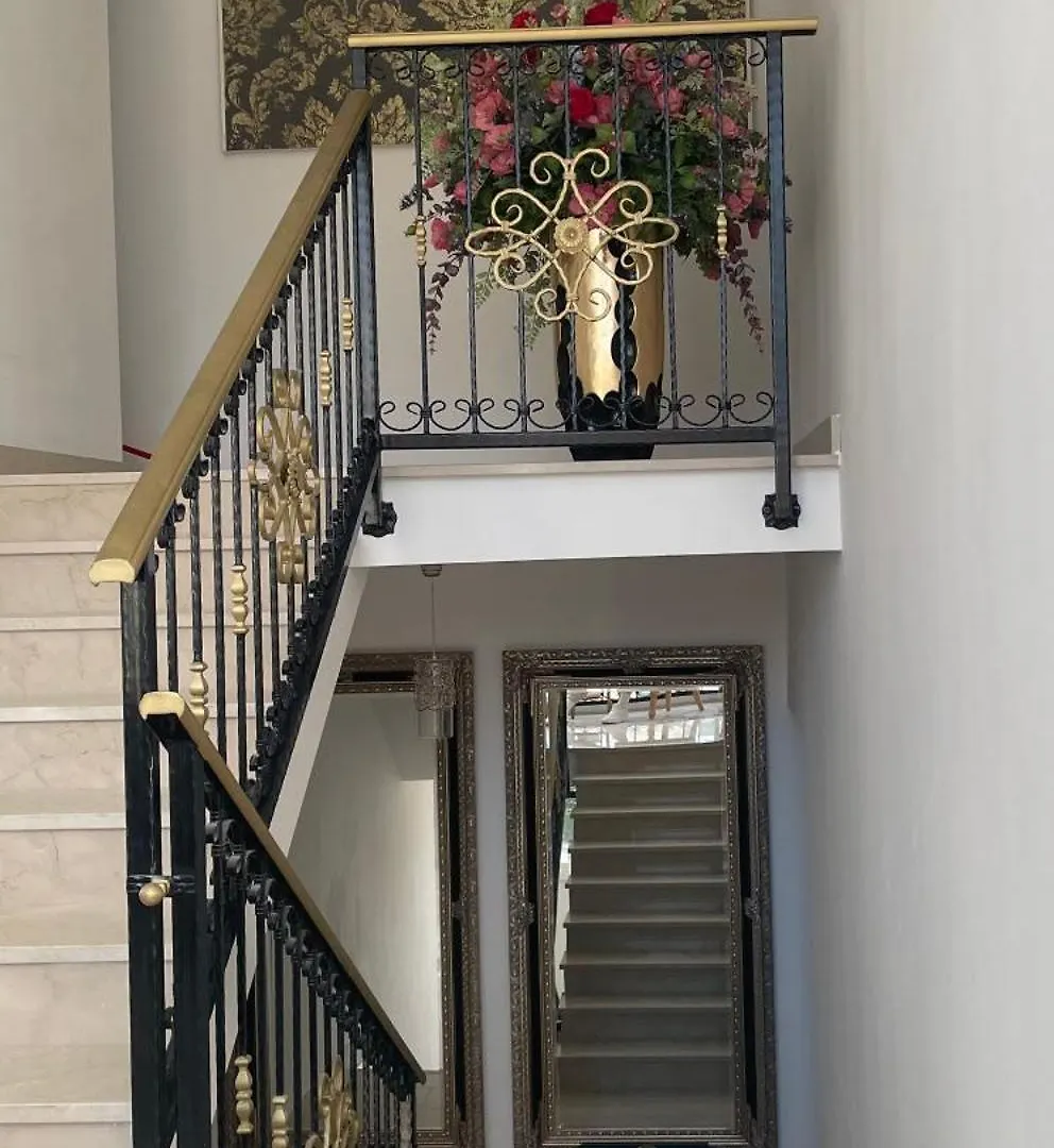 Apartment Villa Loren Kastela